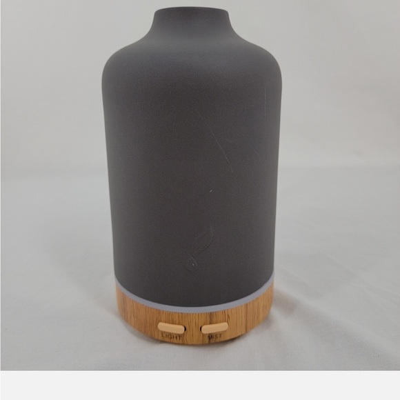 NWT Young Living essential oils Ember Diffuser - Picture 4 of 13